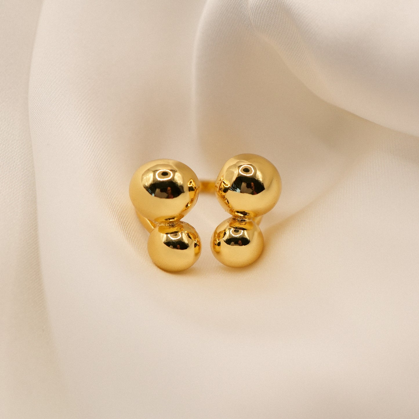 Anillos Zahra vista superior - Oasis Blanco