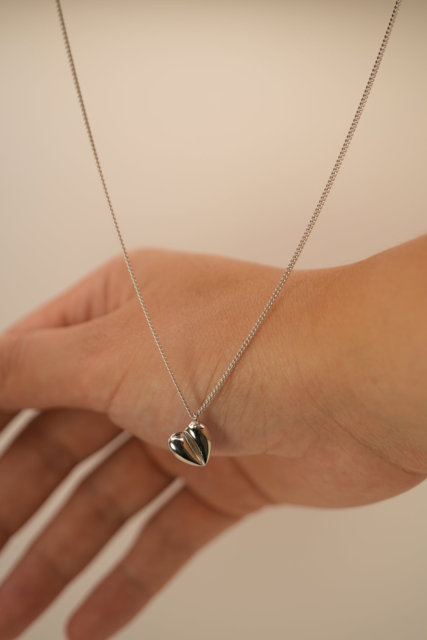 Collar Qalb - Oasis Blanco